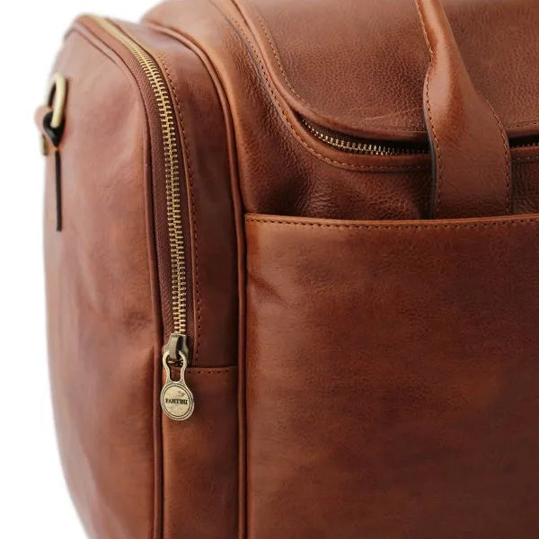 England Leather Duffle Bag – Your New Travel Companion