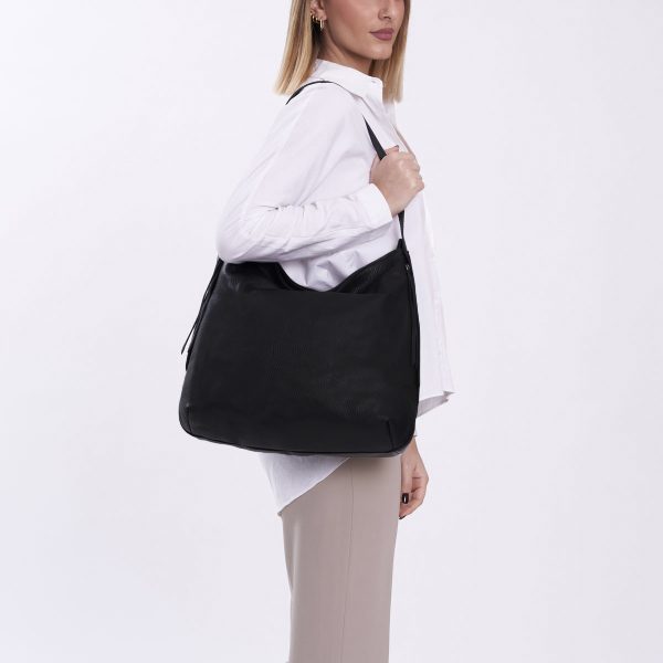 Ancona Leather Bag – A Must-Have Accessory for Every Woman