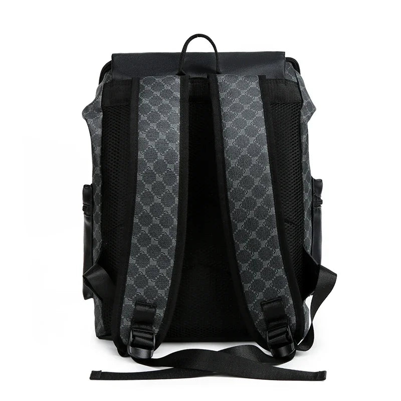 Men’s Leather Backpack with Shark-Inspired Design – Large Capacity for Students and Travelers