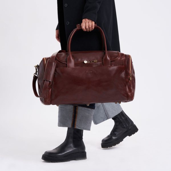 England Leather Duffle Bag – Travel in Style